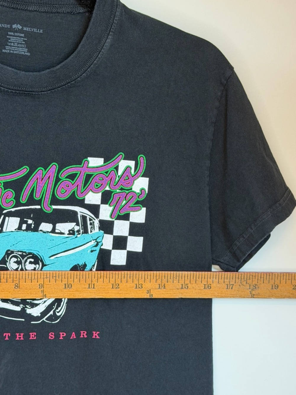 Brandy Melville Electric Motors Classic Car Graphic Tee size Small or Medium - Picture 5 of 6